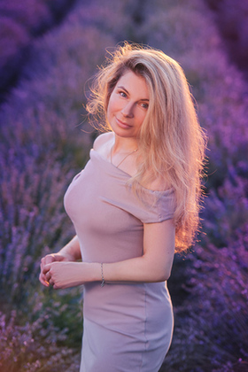 Elena POLONIA 's profile picture