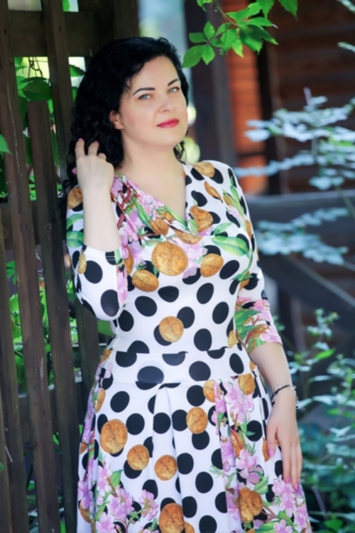 Larisa, I'm 46, from ucraina-khmelnytskyi - Marriage Agency Futura